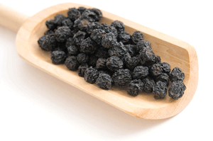 Aroniabeere als Trockenfrucht